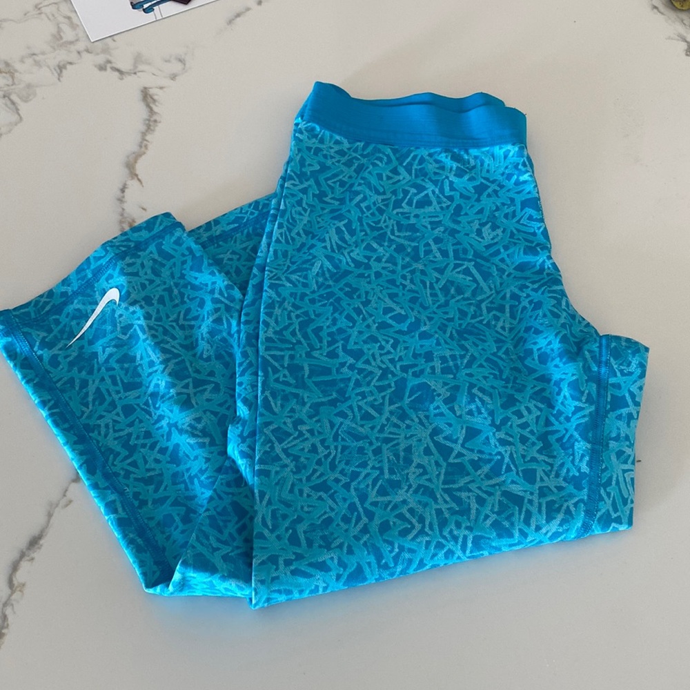 Nike Dri-Fit Cropped Leggings